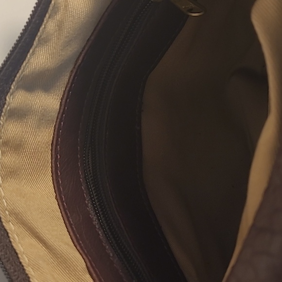 NWT concealed care leather bag - Picture 7 of 11